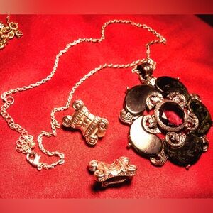 Vintage Arthur Pepper “Art” Silver and Green swirl pendant/necklace